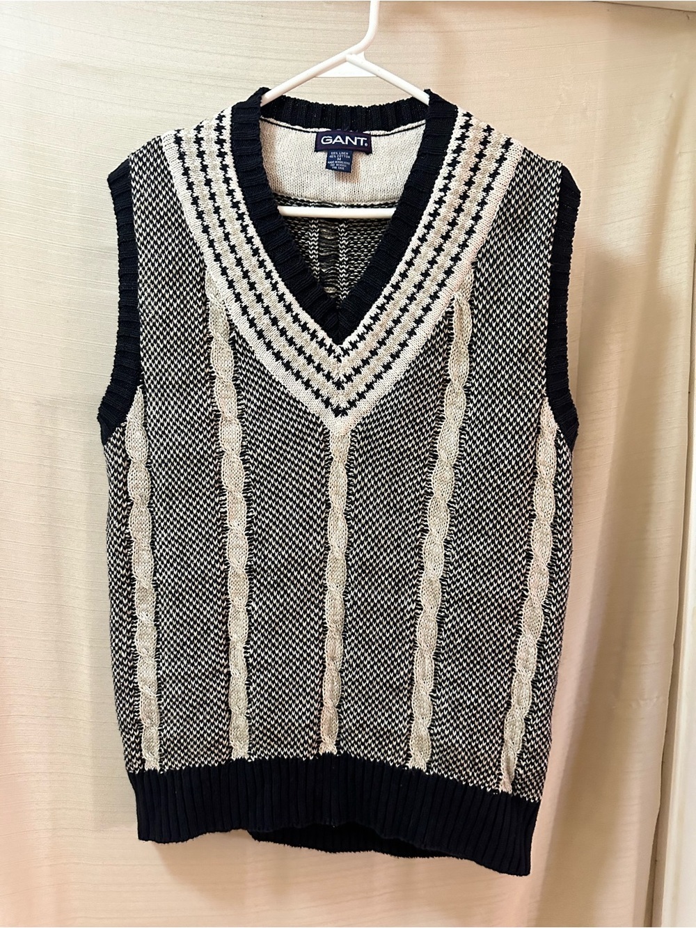 Vintage GANT Men’s Linen Cotton Cable Knit Sweater Vest V Neck 90s Medium